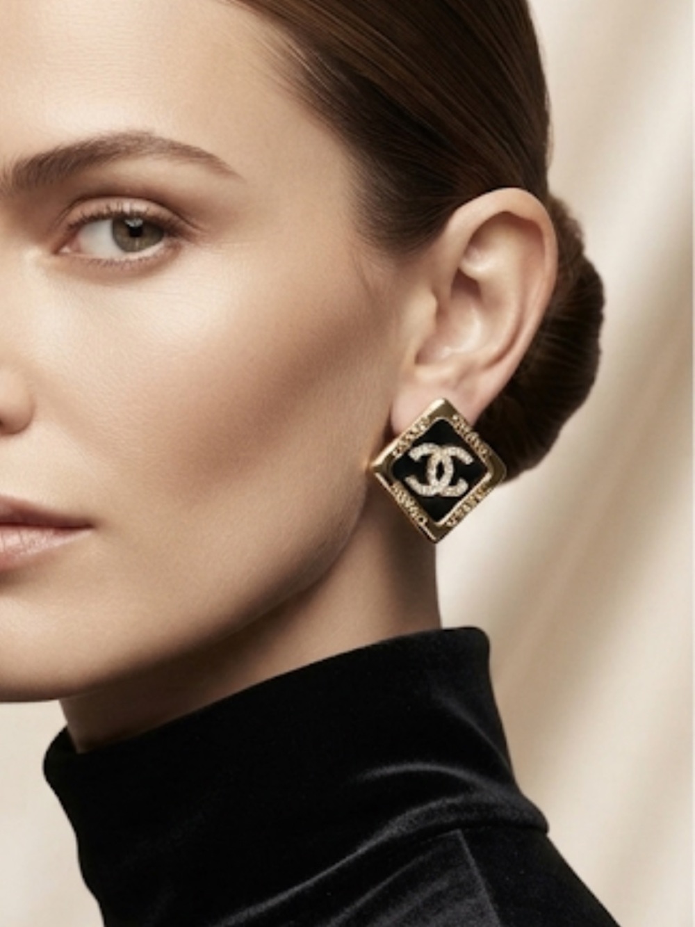 CHANEL Diamond-Shaped Stud Earrings
